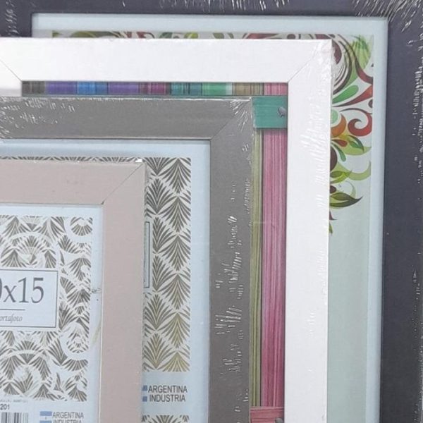 Porta retrato 20x25 Plana 22mm