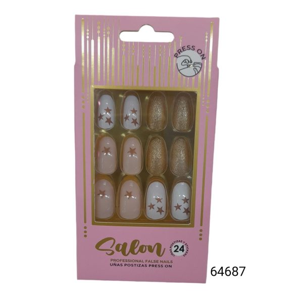 Uñas postizas decoradas en caja