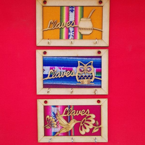 PORTA LLAVES CON AGUAYO 3 GANCHOS	COD. 30040