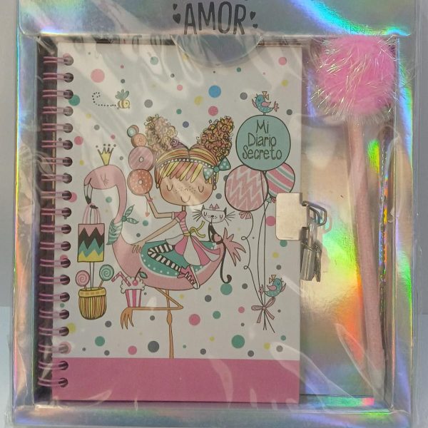 Diario intimo 18x12 espiralado  con candado + lapicera en caja visora- 20250