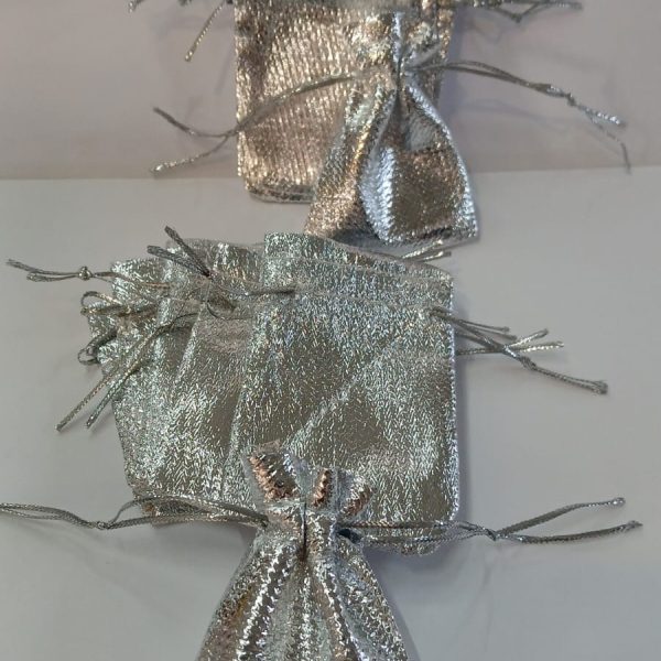 Bolsita filigrana 5x7 cm plateada-10212