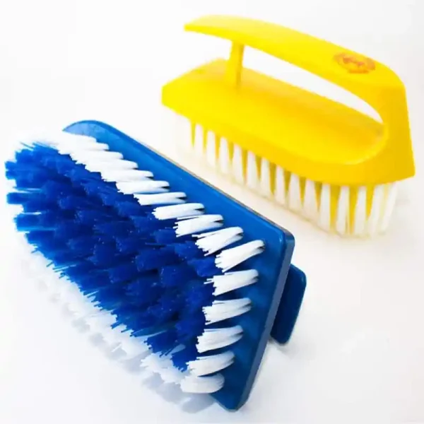 Cepillo planchita con mango  para ropa - 05079