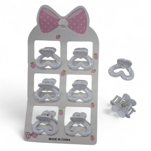 Broches 2 cm corazon blanco brilloso calado x 6u- 23456B