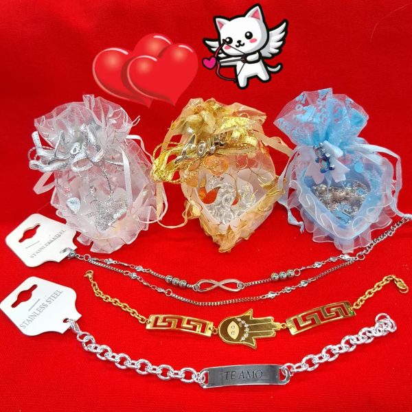 Bolsita organza con base corazon plastica  x 12u- 11252-OFERTA