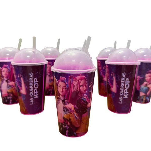 Vaso inf. tapa domo con sorbete Guerreras Pop- 29533