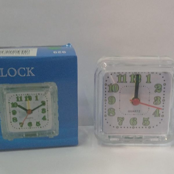 Reloj despertador transparente 7x7- 41930