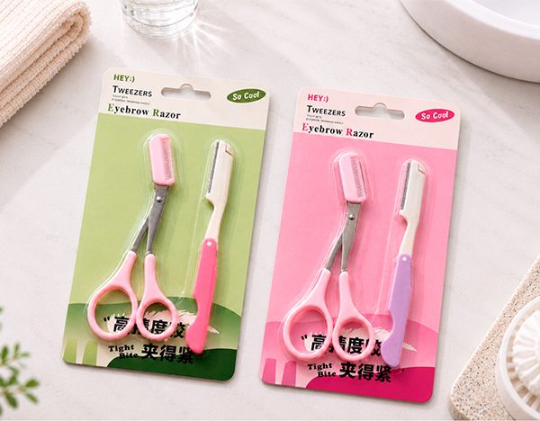 Set de tijera cejas + perfilador- 10380